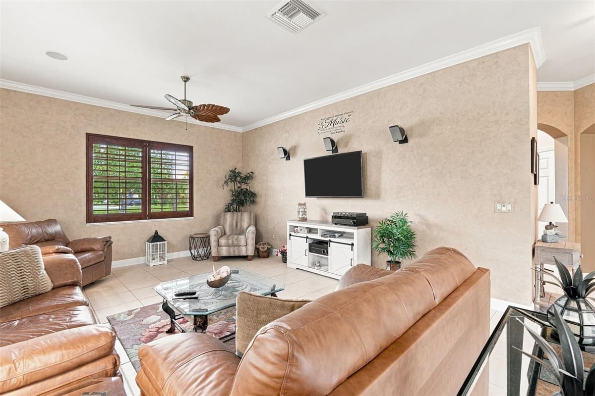 13921 BENTLY CIRCLE — photo 18 of 61