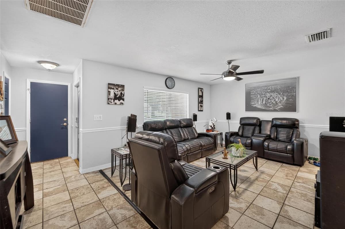 3721 COPPERTREE CIRCLE — photo 6 of 32