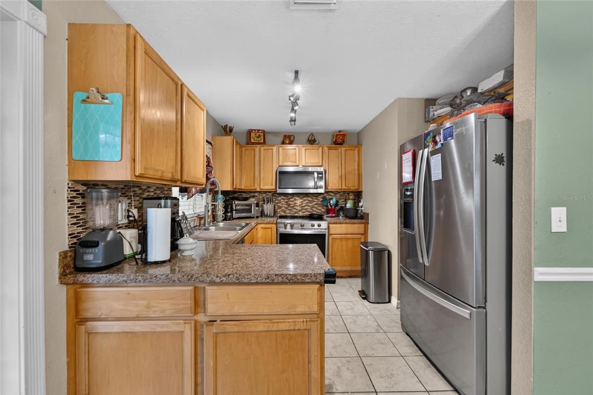 3721 COPPERTREE CIRCLE — photo 11 of 32