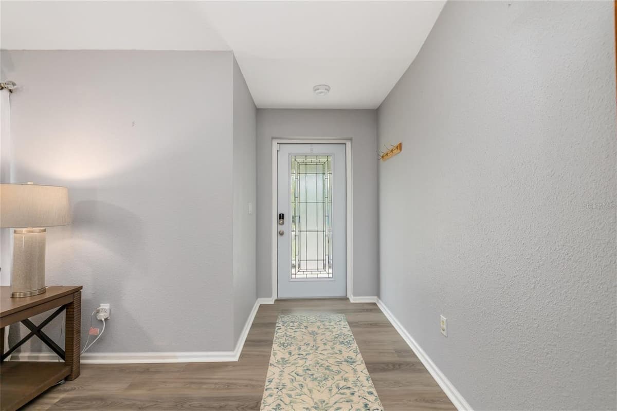 2776 JACOBS STREET — photo 7 of 55