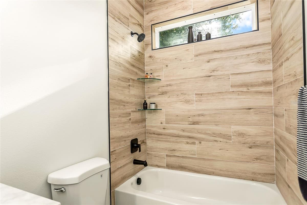 2922 GIDDENS AVENUE — photo 15 of 19