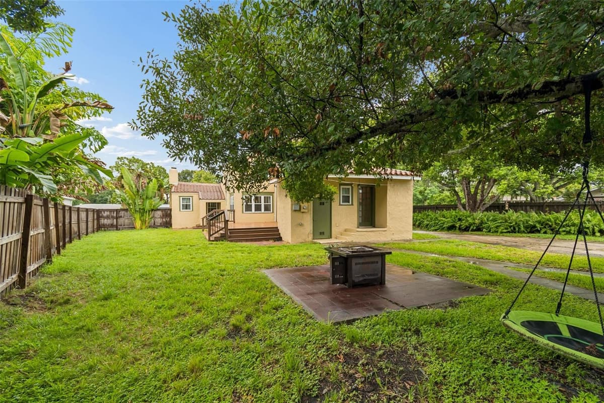 2518 GRANADA CIRCLE — photo 40 of 46