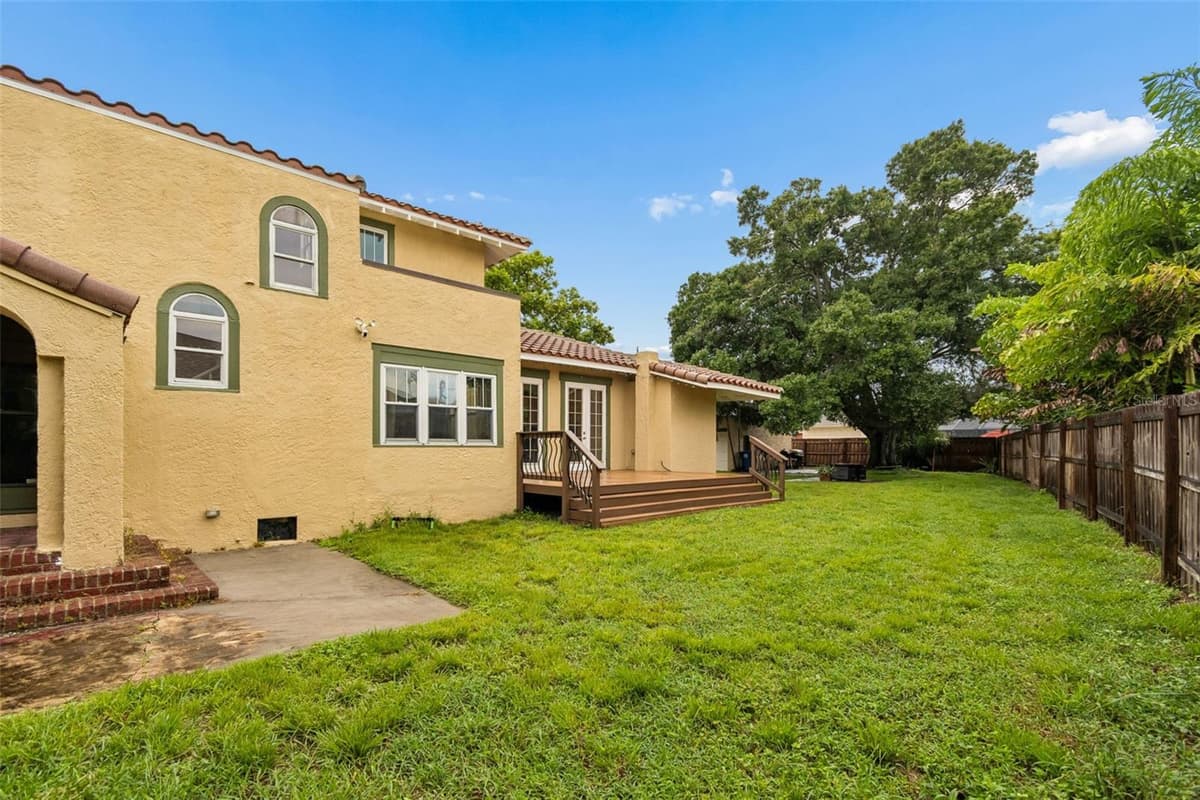 2518 GRANADA CIRCLE — photo 43 of 46