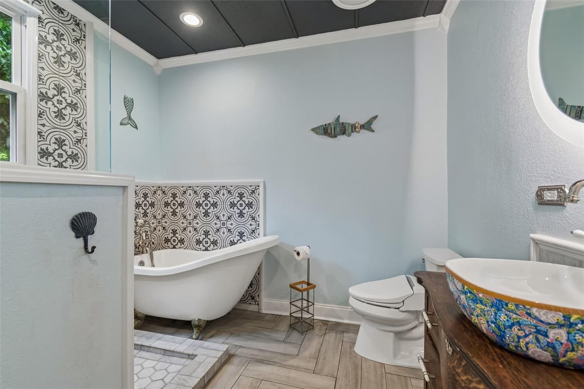 2518 GRANADA CIRCLE — photo 22 of 46
