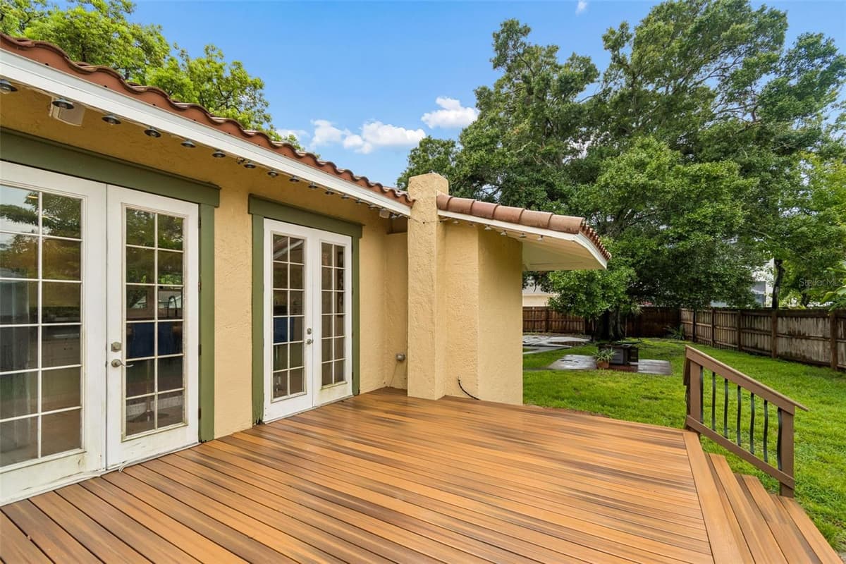 2518 GRANADA CIRCLE — photo 42 of 46