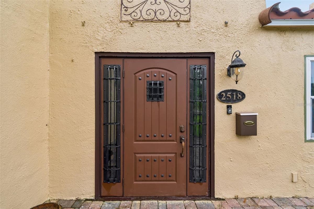 2518 GRANADA CIRCLE — photo 12 of 46