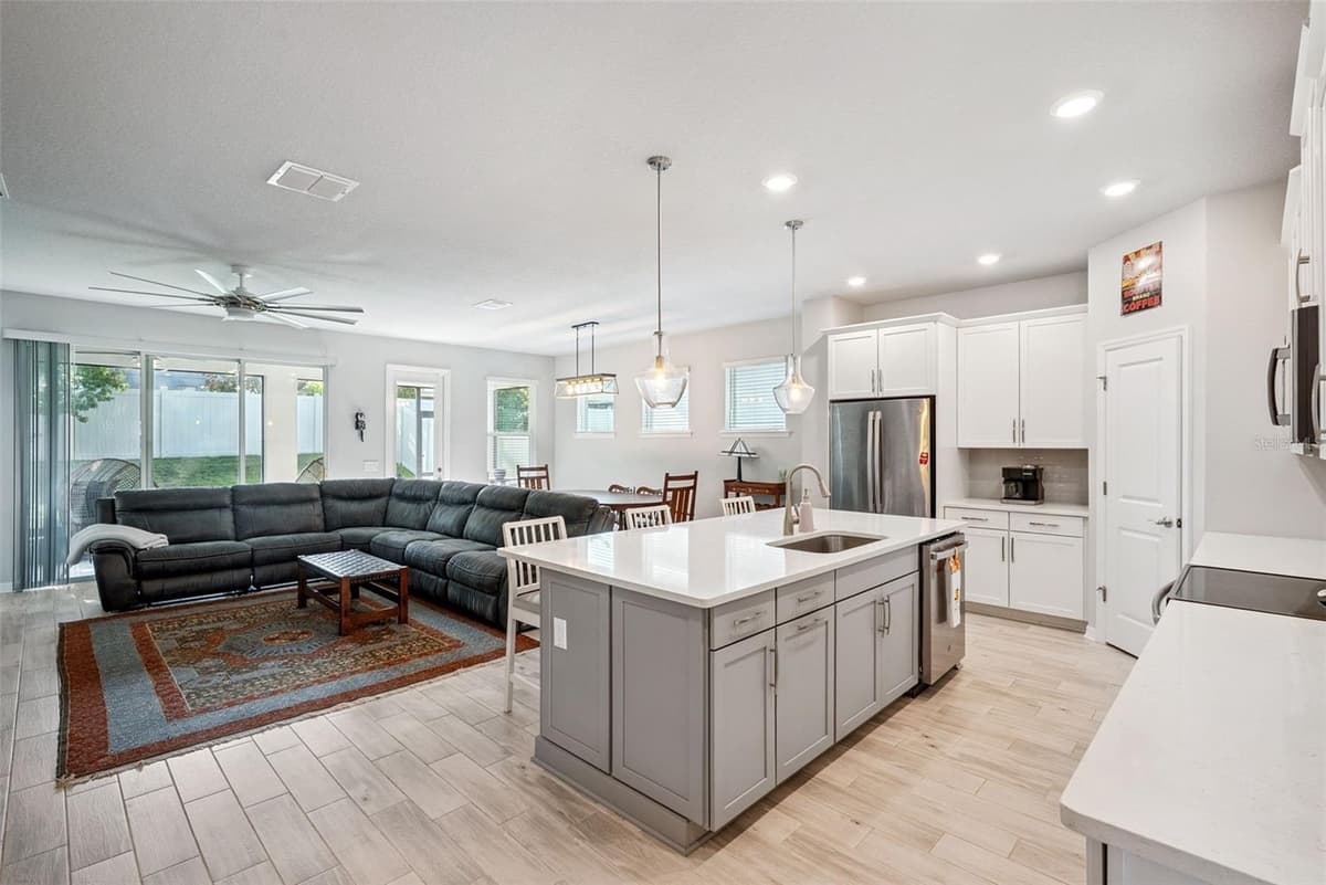 13308 MAGNOLIA VALLEY DRIVE — photo 9 of 46