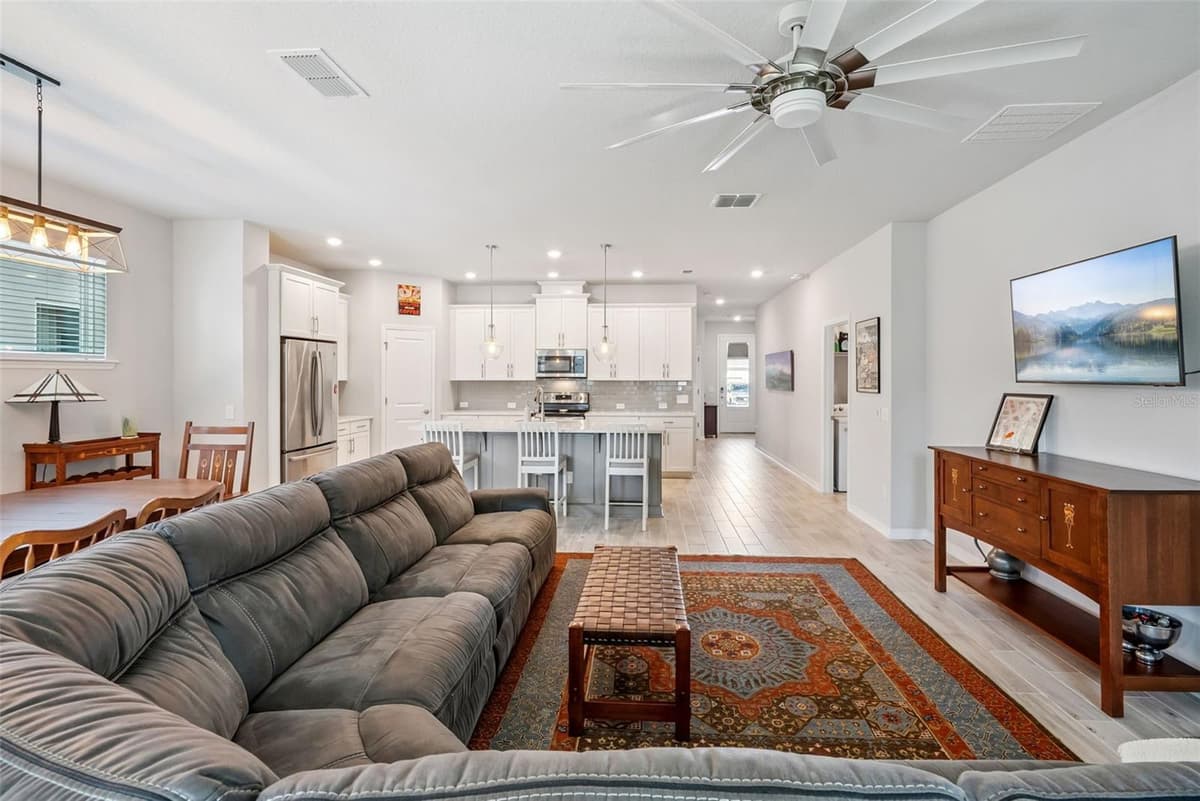 13308 MAGNOLIA VALLEY DRIVE — photo 5 of 46