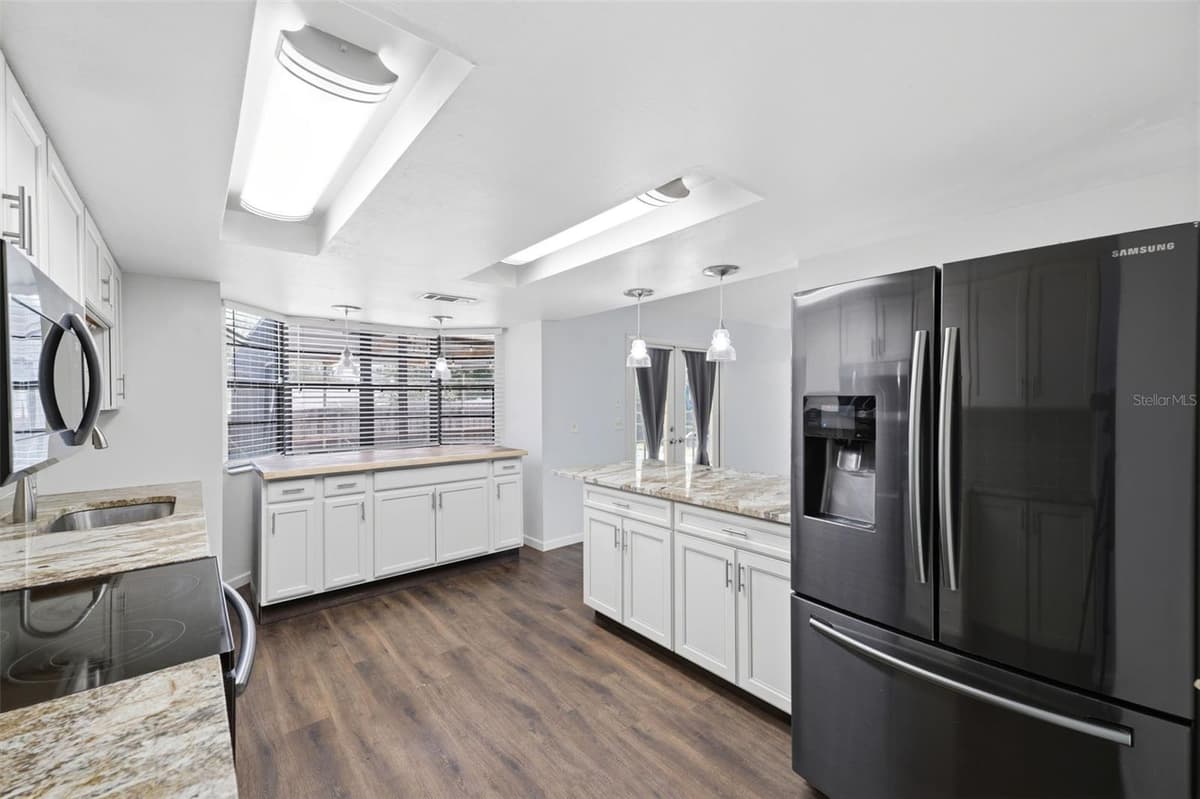 8178 ENGLISH ELM CIRCLE — photo 26 of 36