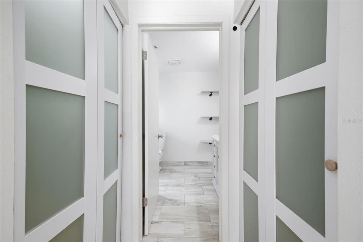 8178 ENGLISH ELM CIRCLE — photo 29 of 36