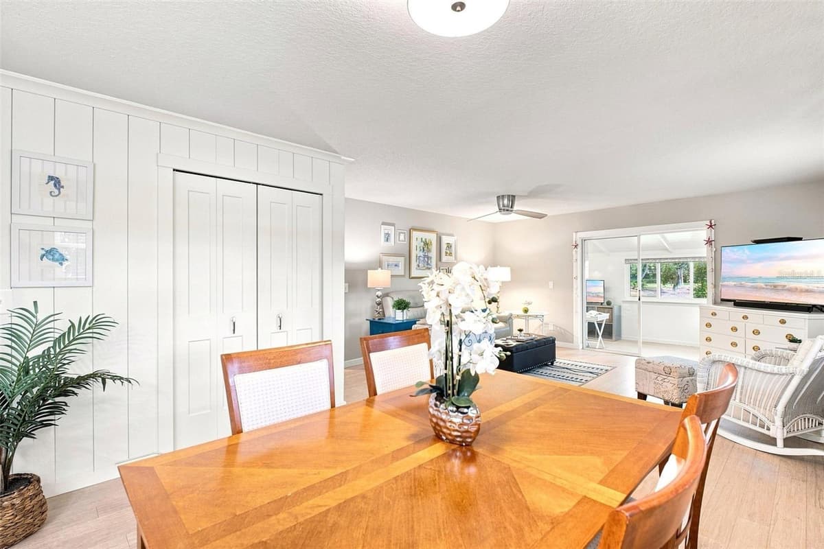 1400 TARPON WOODS BOULEVARD — photo 14 of 40