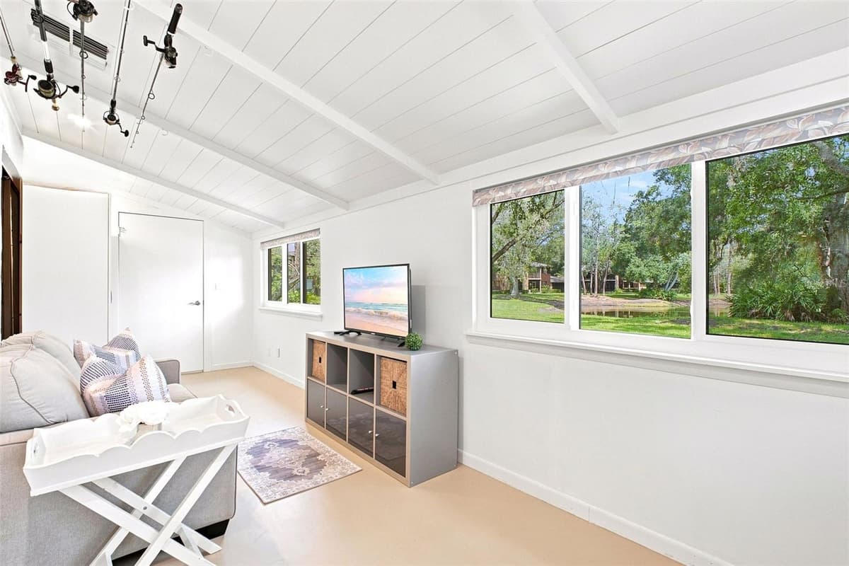 1400 TARPON WOODS BOULEVARD — photo 20 of 40