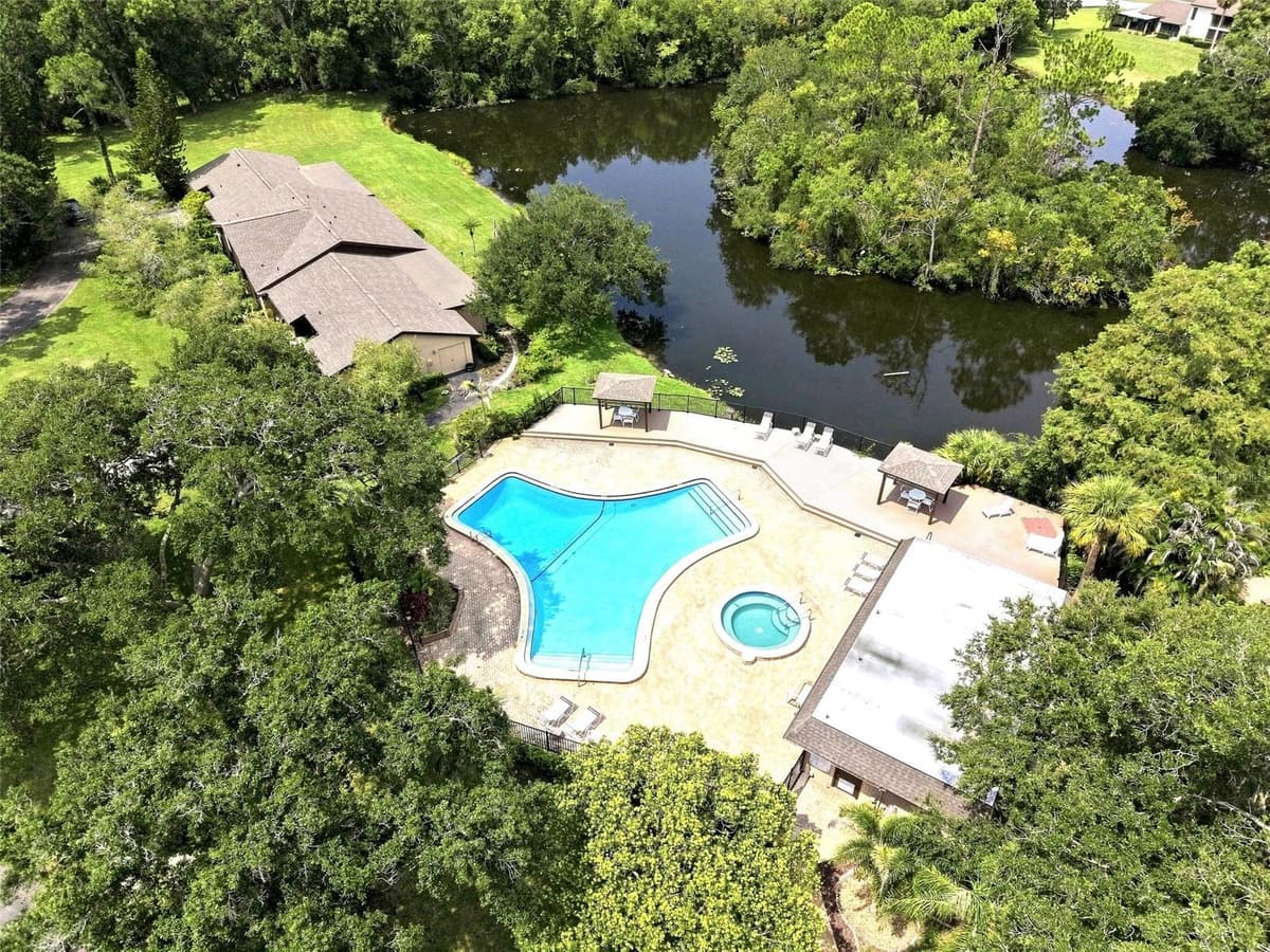 1400 TARPON WOODS BOULEVARD — photo 39 of 40