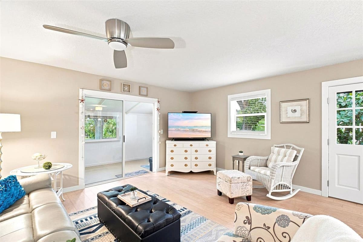 1400 TARPON WOODS BOULEVARD — photo 9 of 40