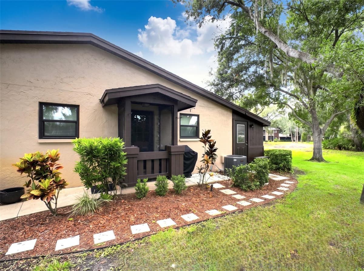 1400 TARPON WOODS BOULEVARD — photo 3 of 40