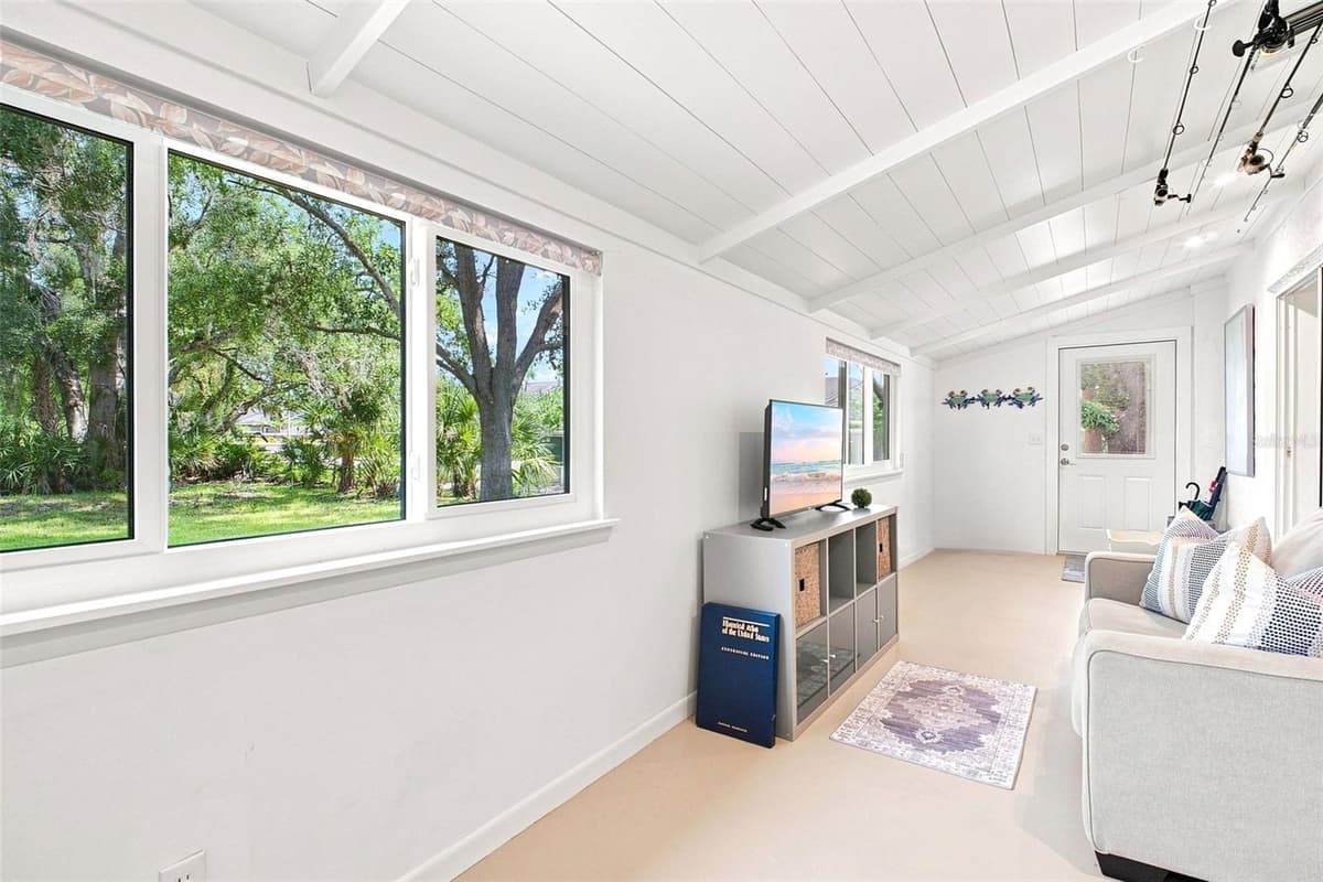 1400 TARPON WOODS BOULEVARD — photo 22 of 40