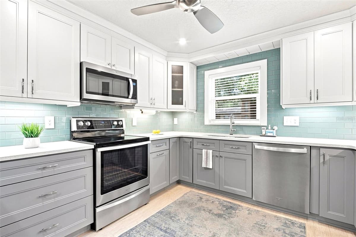 1400 TARPON WOODS BOULEVARD — photo 17 of 40