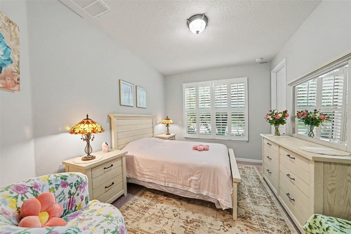 12890 PAYTON STREET — photo 3 of 46