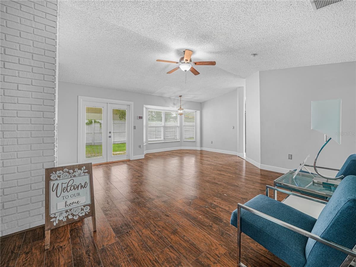 1665 SAILPOINT DRIVE — photo 16 of 39