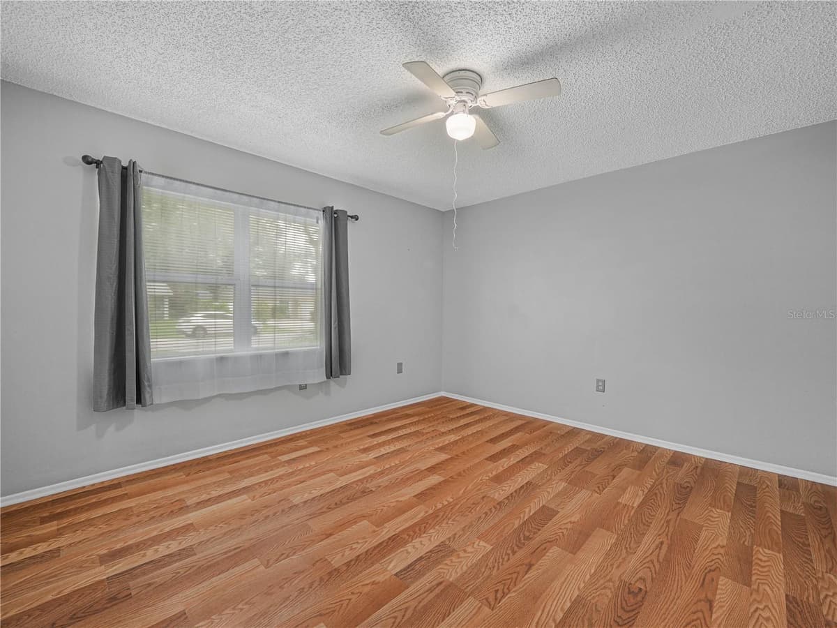 1665 SAILPOINT DRIVE — photo 12 of 39