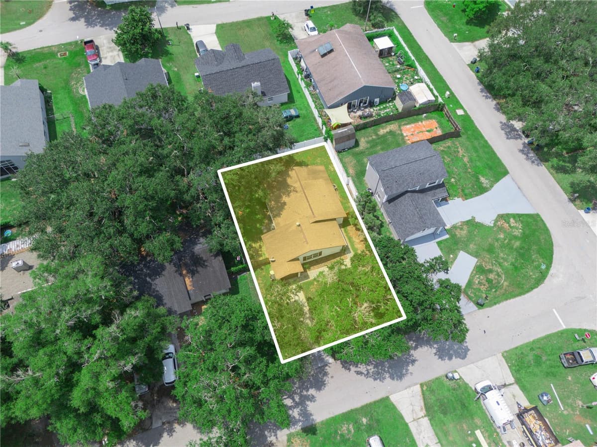 1665 SAILPOINT DRIVE — photo 39 of 39