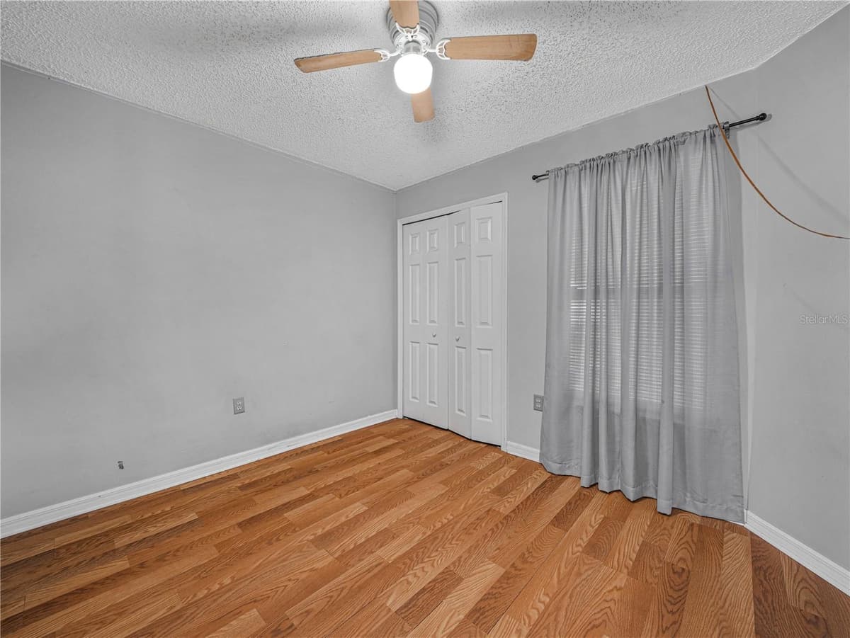 1665 SAILPOINT DRIVE — photo 19 of 39