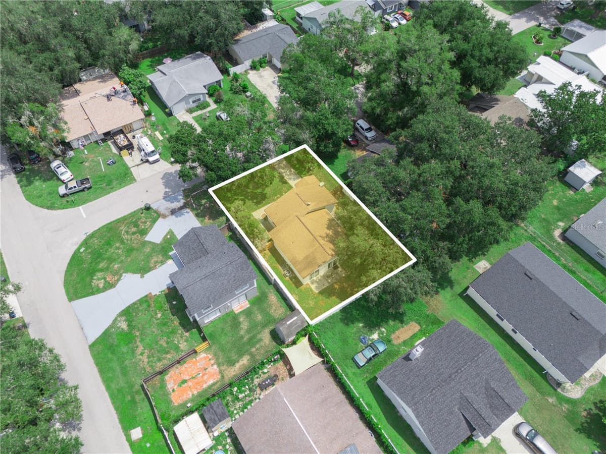 1665 SAILPOINT DRIVE — photo 37 of 39