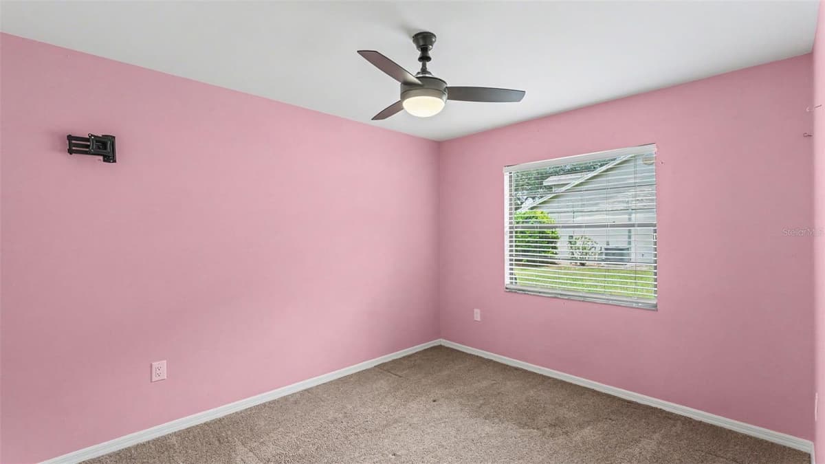 717 WOODHILL DRIVE — photo 17 of 49