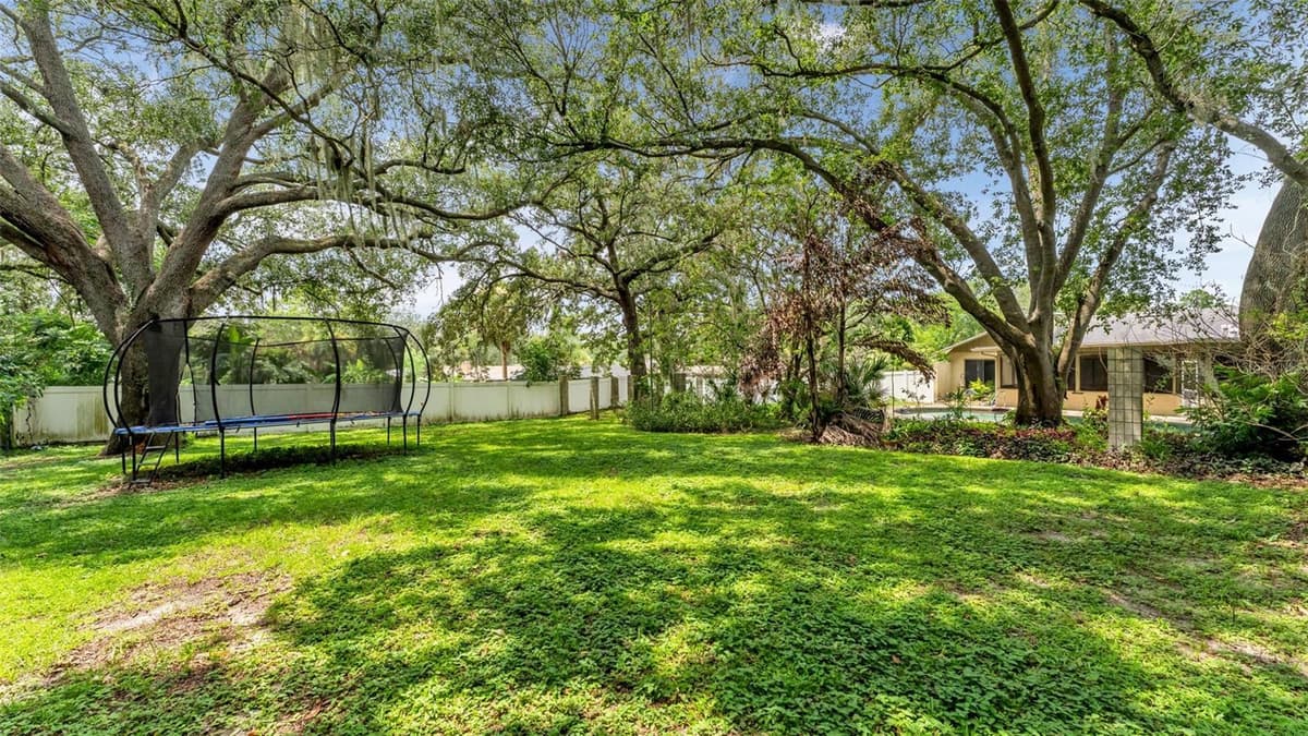 717 WOODHILL DRIVE — photo 41 of 49