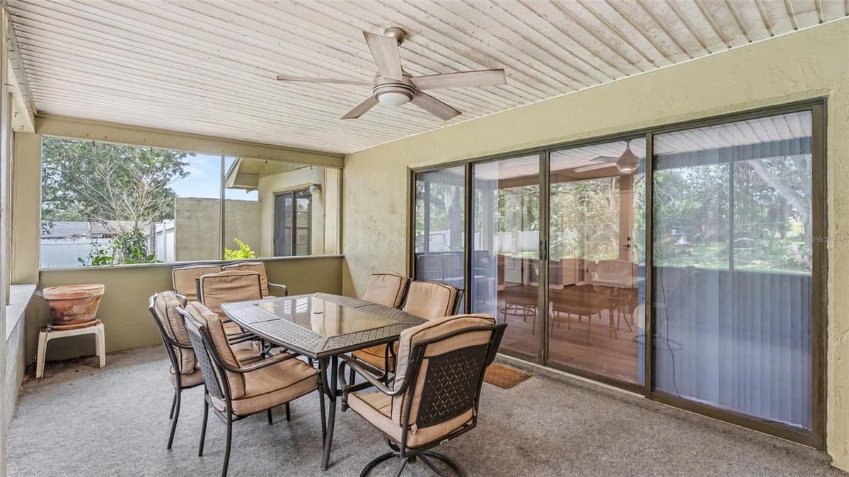 717 WOODHILL DRIVE — photo 36 of 49