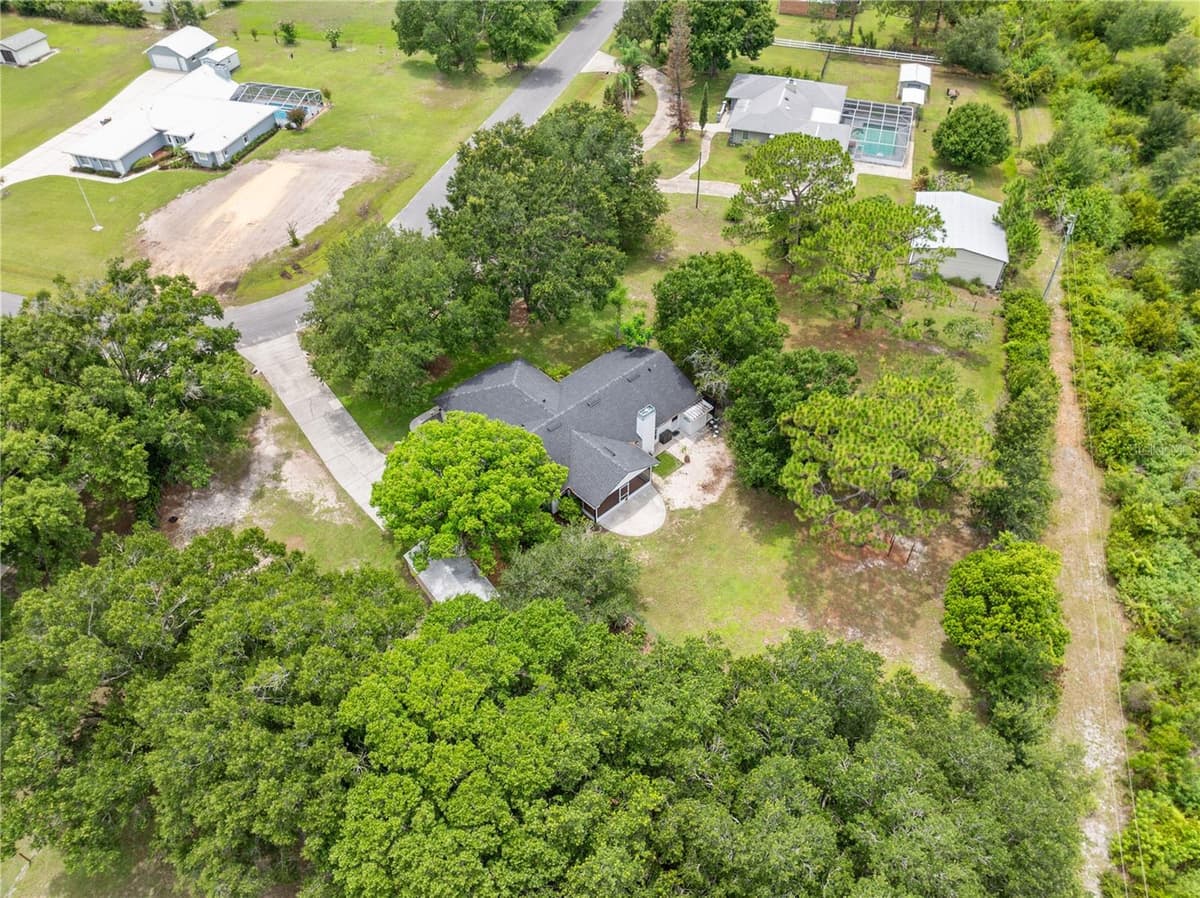 2810 WINDSONG LANE — photo 58 of 63