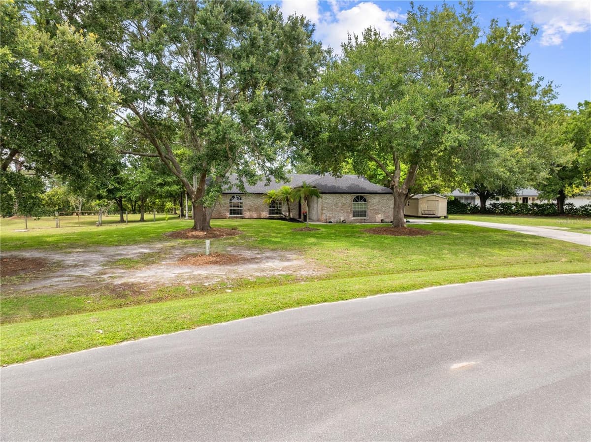 2810 WINDSONG LANE — photo 53 of 63