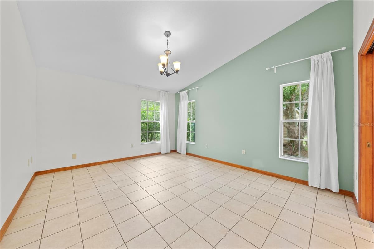 2810 WINDSONG LANE — photo 34 of 63
