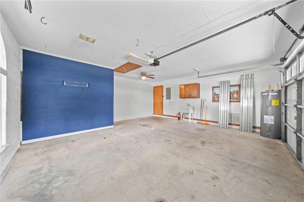 2810 WINDSONG LANE — photo 24 of 63