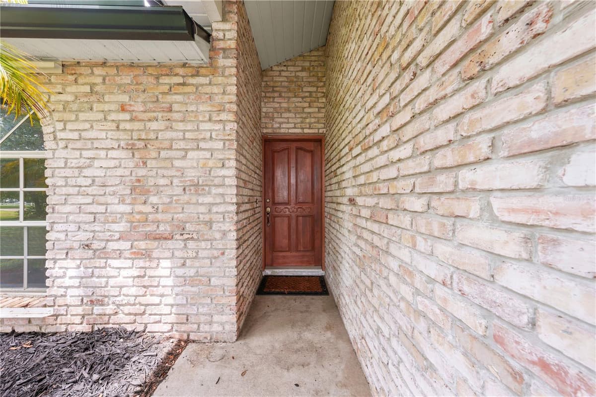 2810 WINDSONG LANE — photo 6 of 63