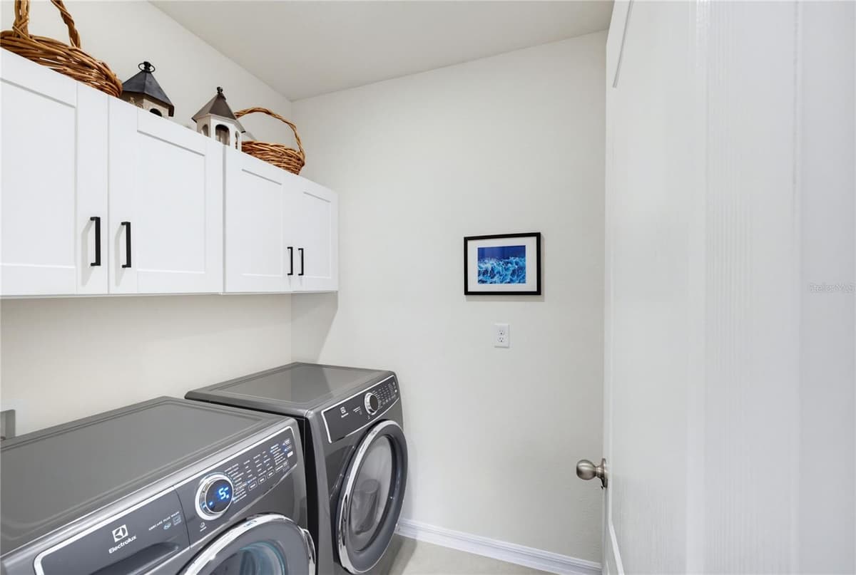 3432 ISLEWOOD COURT — photo 22 of 34