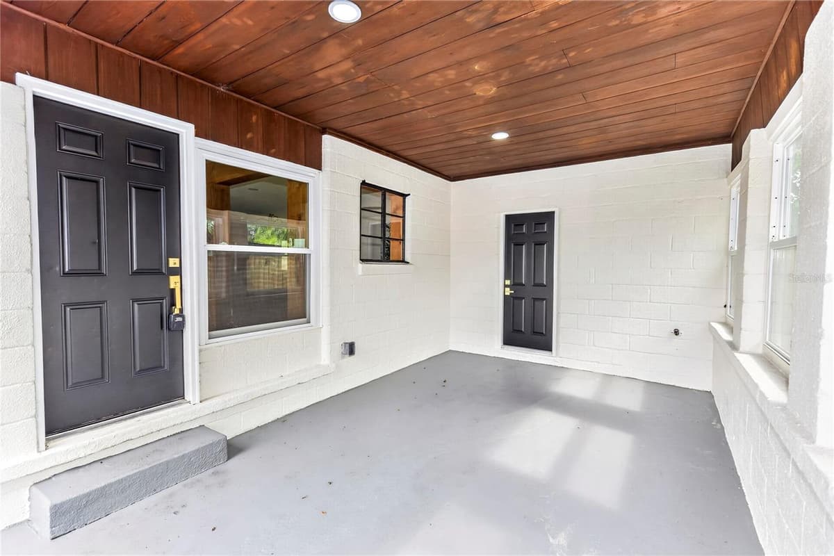 112 COLOMBA ROAD — photo 16 of 21