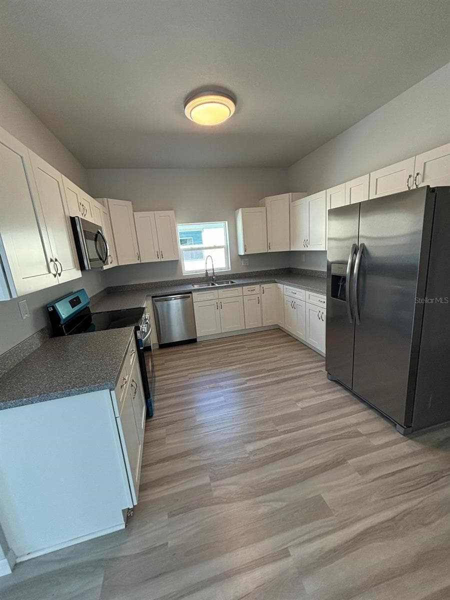 1466 LAS VILLAS BOULEVARD — photo 3 of 19