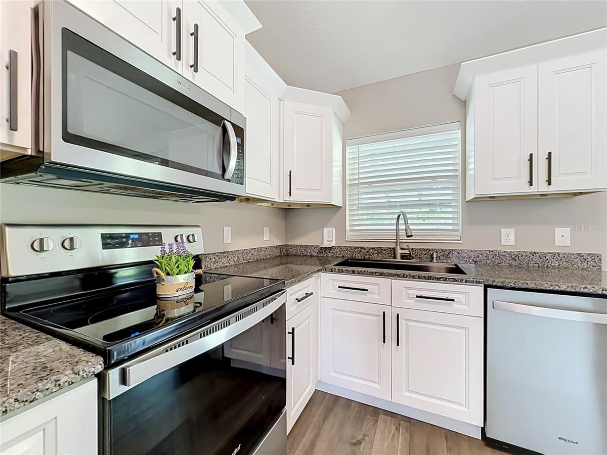 312 CLARK STREET — photo 25 of 64