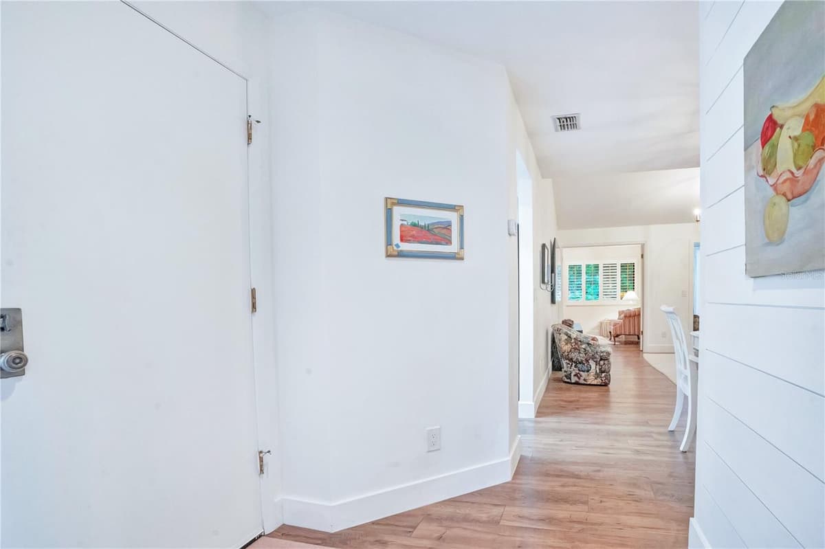 4338 SEA MIST DRIVE — photo 4 of 37