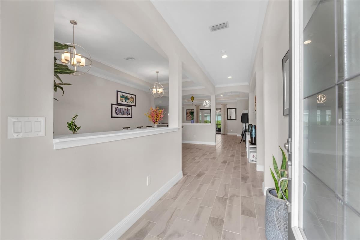 814 TIRANO WAY — photo 9 of 45