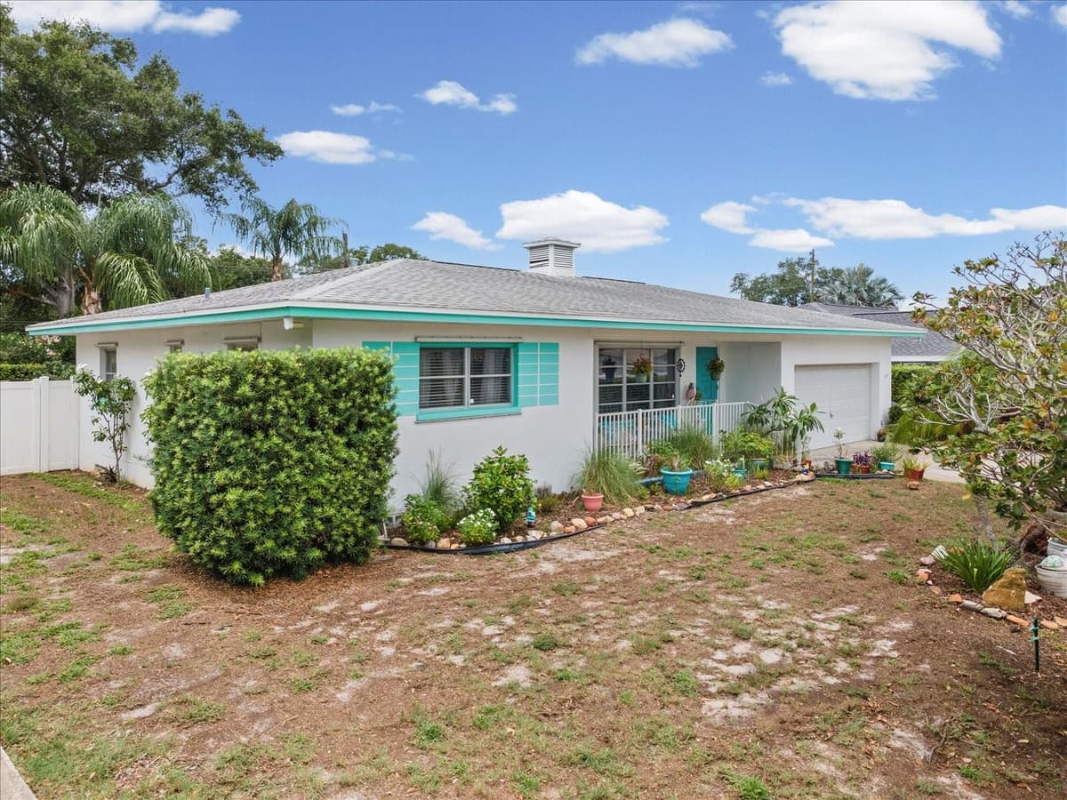 1006 DUMONT DRIVE — photo 3 of 74