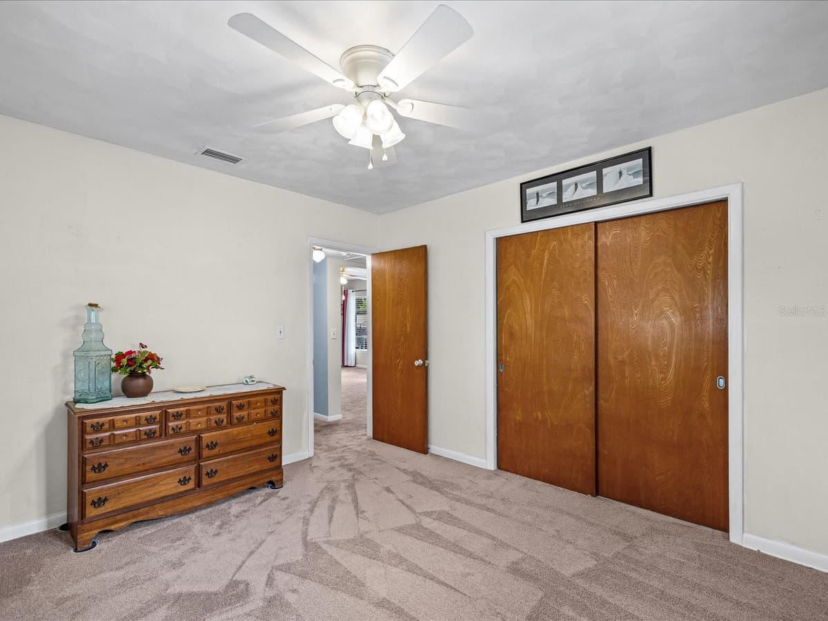 1006 DUMONT DRIVE — photo 20 of 74