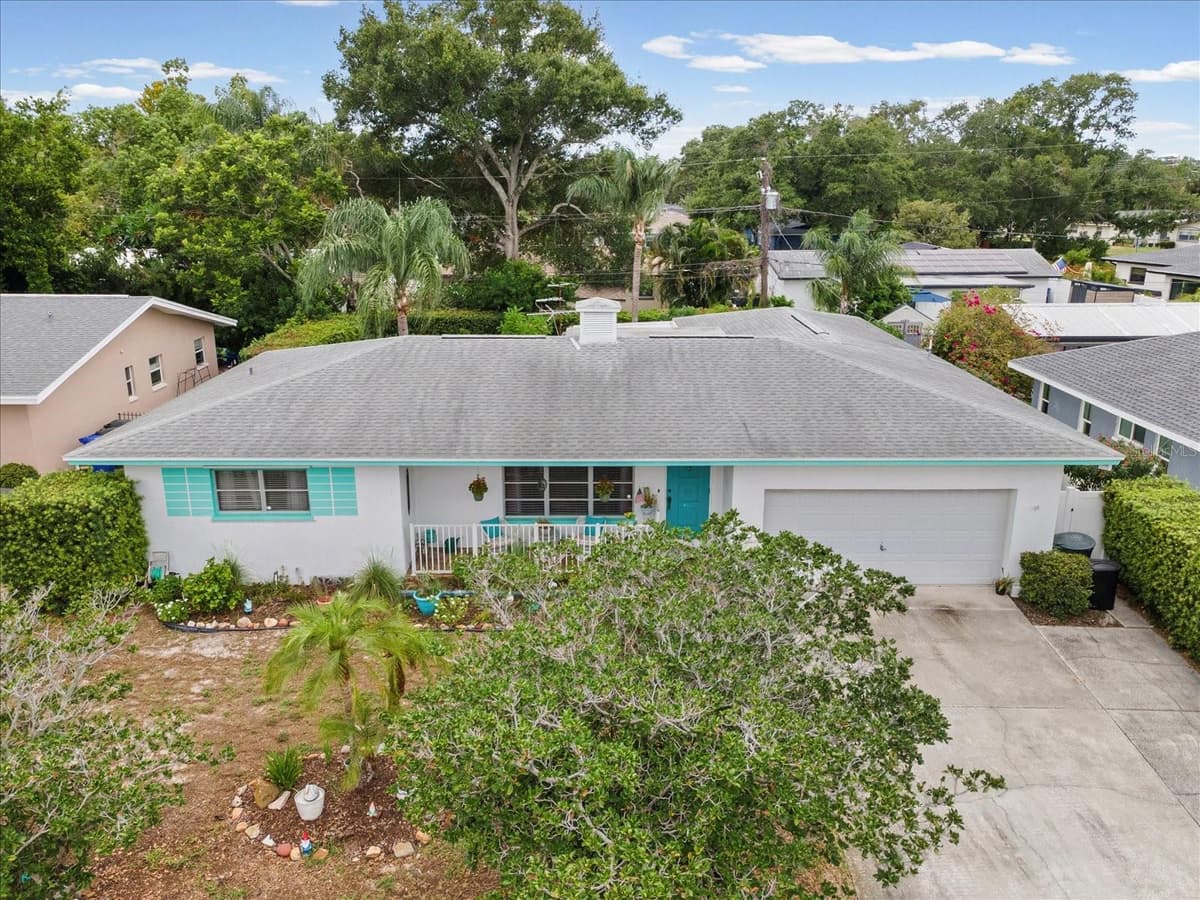 1006 DUMONT DRIVE — photo 39 of 74