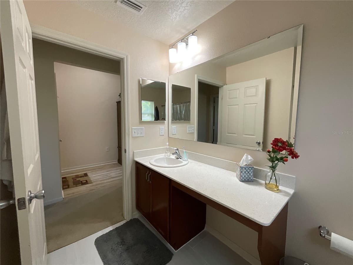 151 PERGOLA PLACE — photo 11 of 23