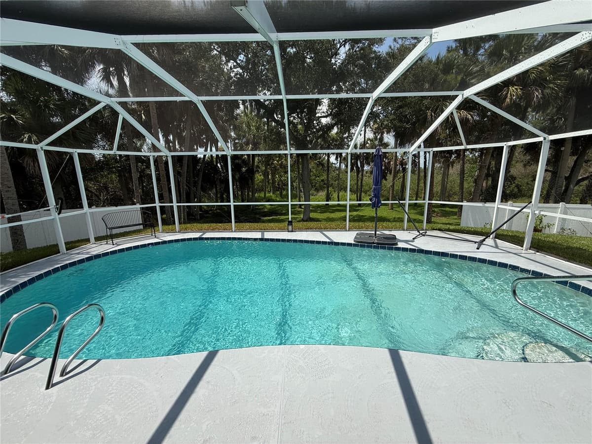 77 CIMMARON DRIVE — photo 39 of 47