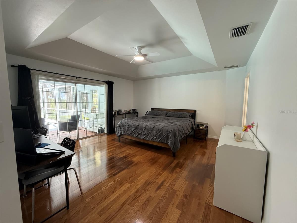 77 CIMMARON DRIVE — photo 13 of 47