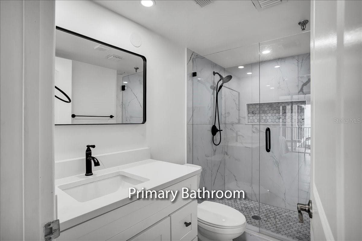 15462 GULF BOULEVARD — photo 22 of 46