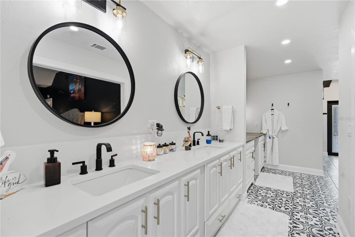 2860 BRIARWOOD LANE — photo 19 of 58