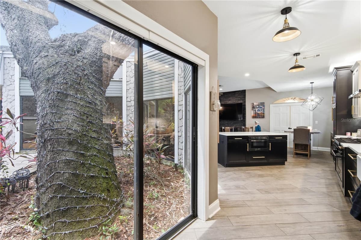 2860 BRIARWOOD LANE — photo 39 of 58